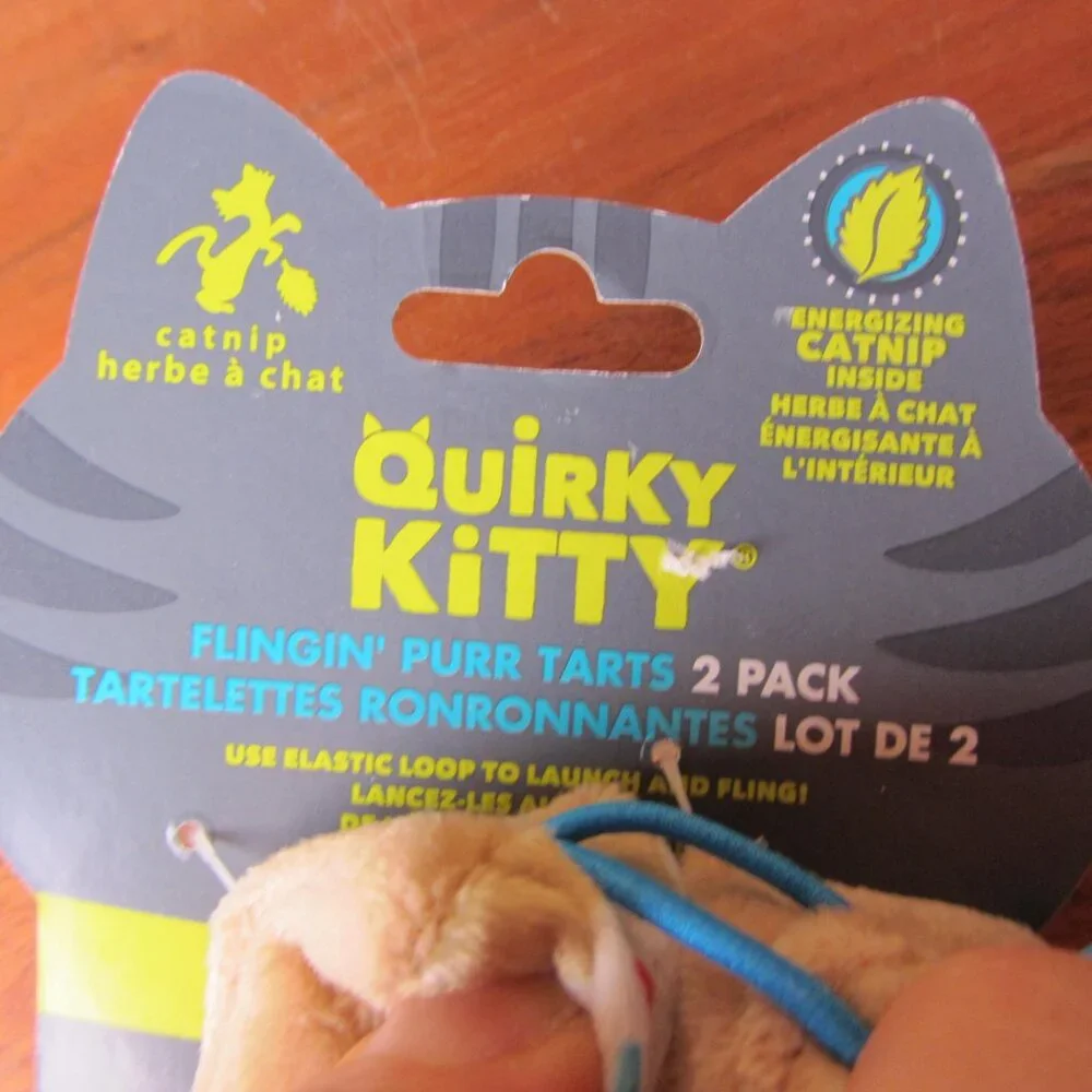 3 for $24 - quirky kitty catnip toys flingin' purr tarts 2 pack NWT (W6345)